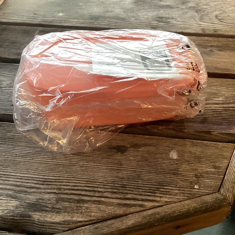 Tupperware CrystalWave Plus Rectangular Container in Orange